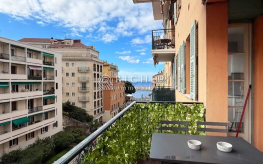 Beau Studio 35 m² avec terrasse