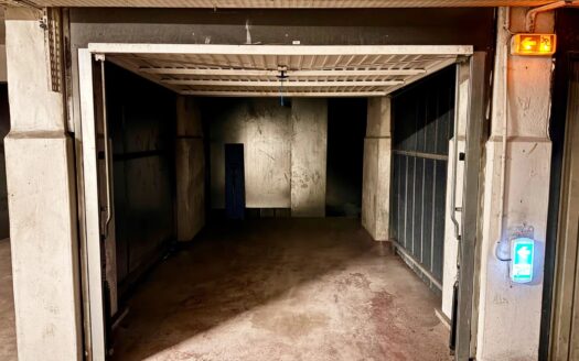 Garage en sous sol 12 m²