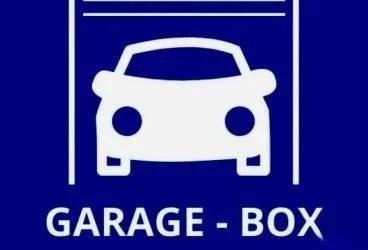 Garage fermé en sous-sol (zone sécurisée)